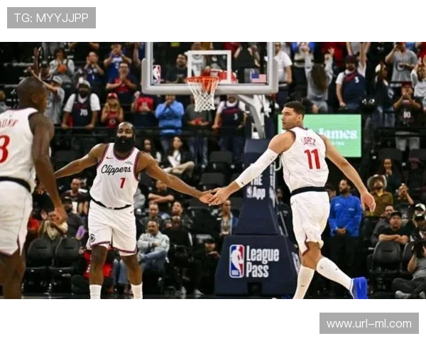 快船117-93大胜太阳，防守发力助排名提升至西部第九